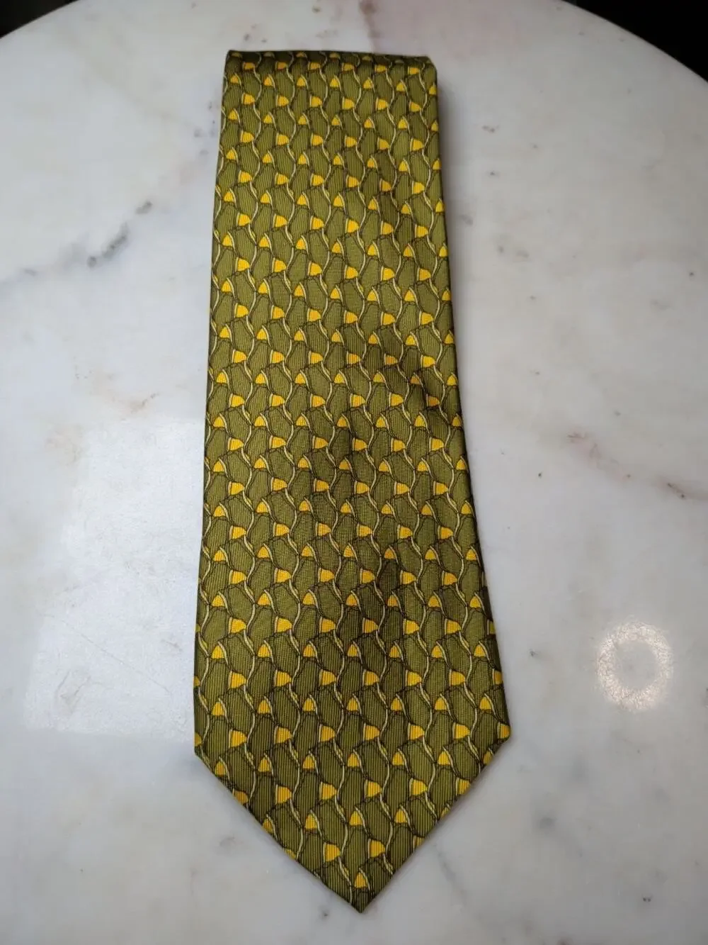 Vintage Gucci 100% Silk Tie Olive Green Yellow Geometric Designer Neck Tie